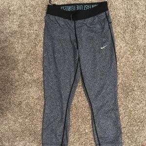 Nike Women's Crop DriFit Running Leggings